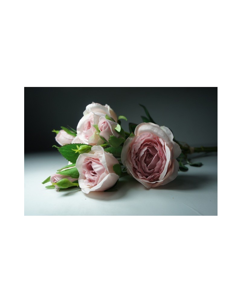 Ramillete de rosas Xin 45cm, 6 rosas y 3 botones