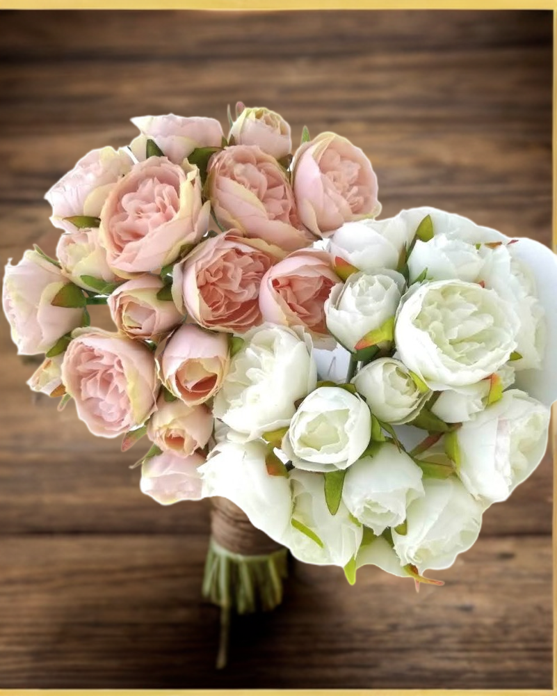 Ramo mini-peonia x 9 flores + 6 botones, varios colores